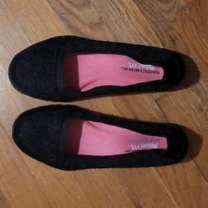 Skechers black lace flats